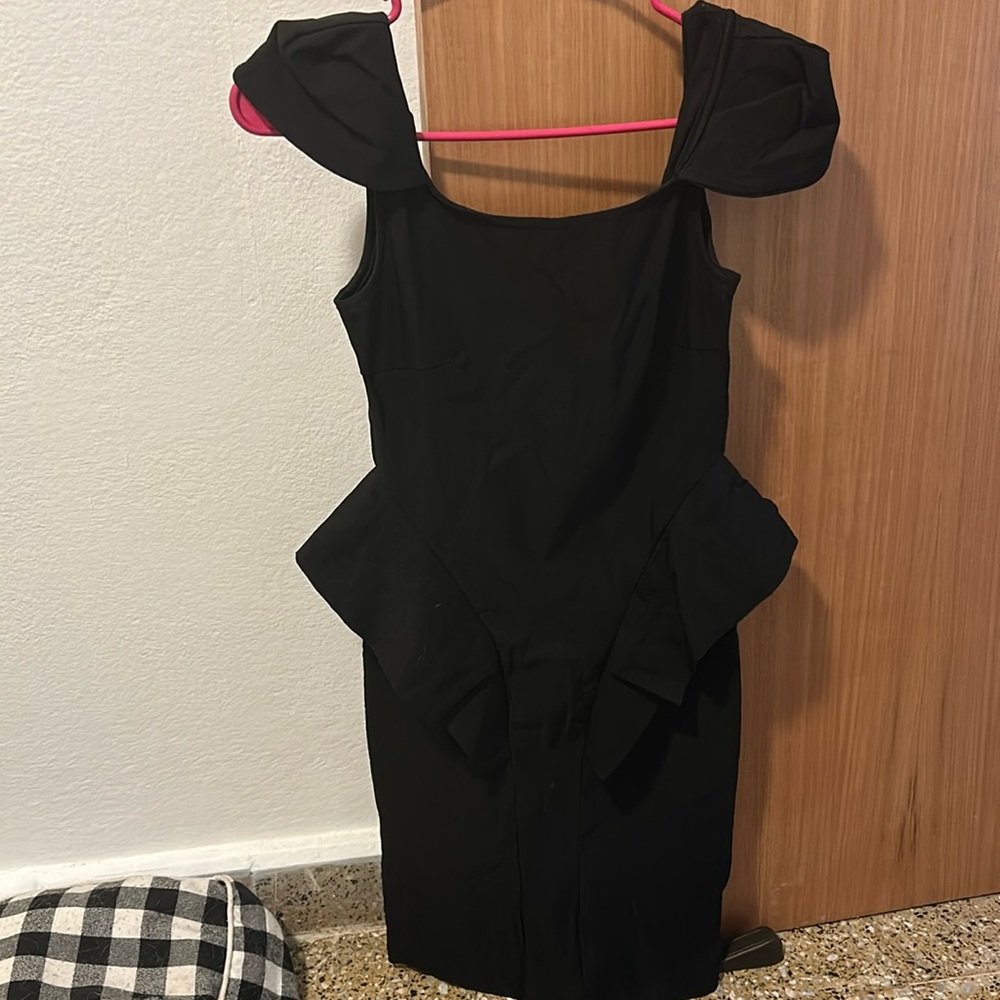 Kardashians black dress